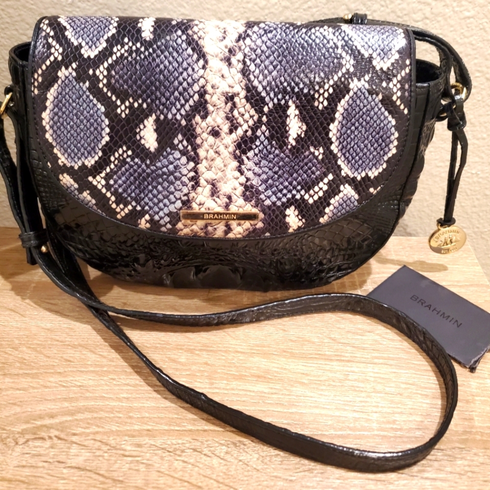 Brahmin Black Tybalt Crossbody in Great Condition